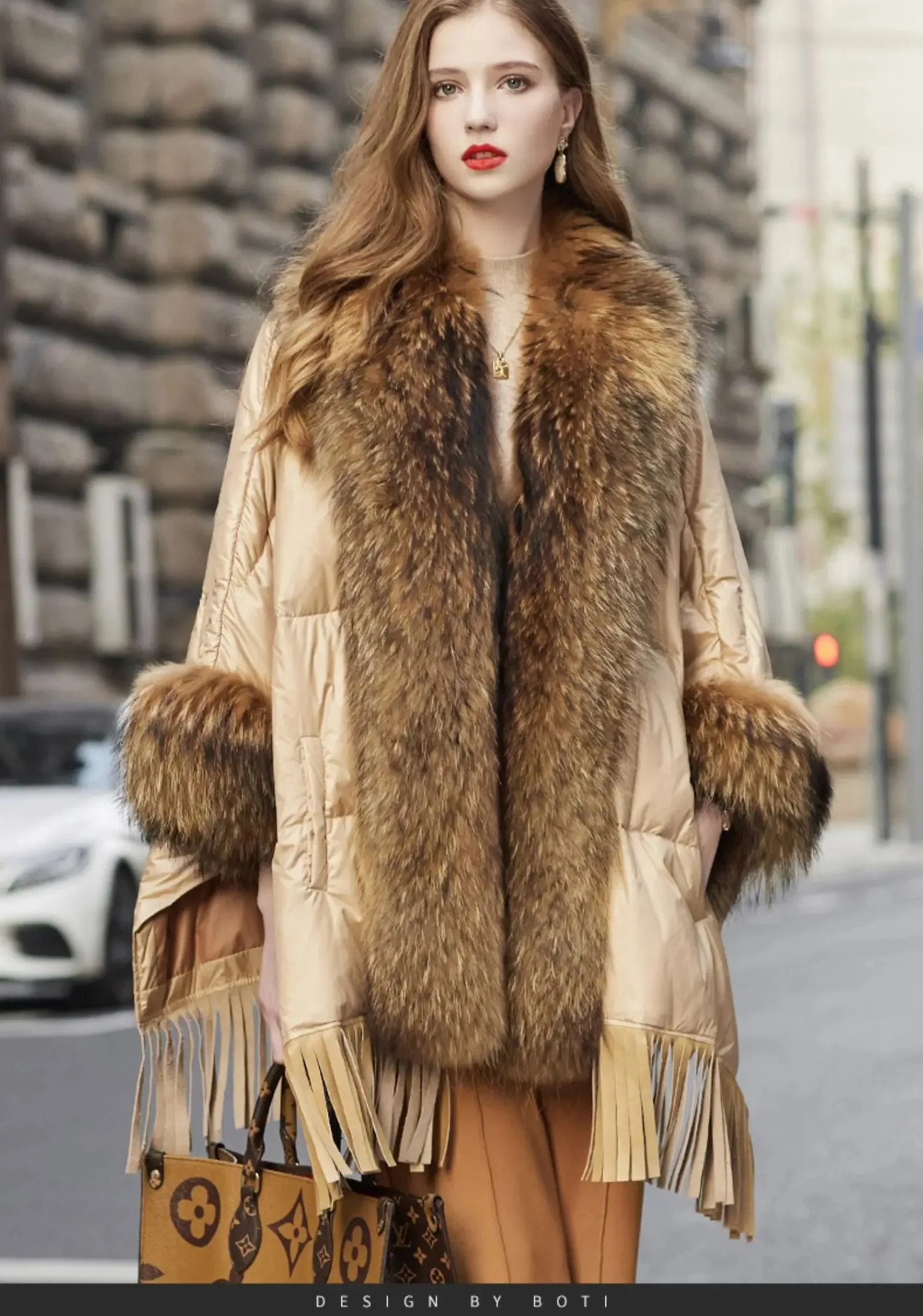 European Fashion Goose down Winter Jacket for Women Real Raccoon Fur Collar Trendy Streetwear Cloak Coat 2025 250916Z