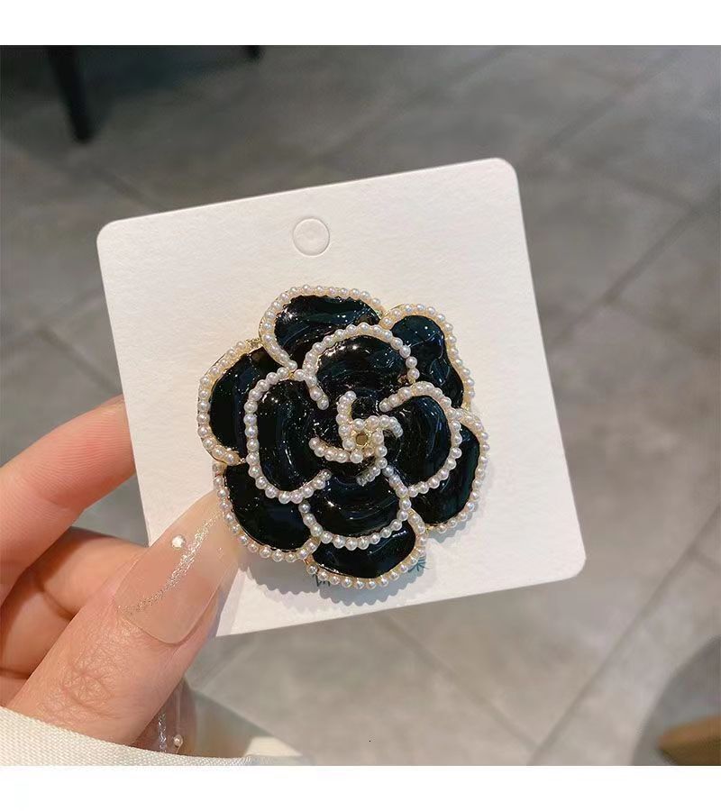 brooches designer french style camellia versatile clothing accessory brooch autumn winter new highend sweater pin