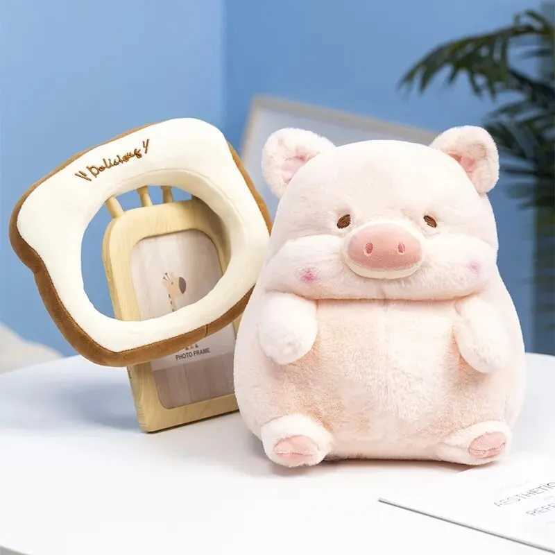 Lovely Lulu Pig Bread Plush Toy Creative Stuffed Animals Pink Piggy Toast Doll Girl Birthday Toys Girlfriend Cute Gift C250925