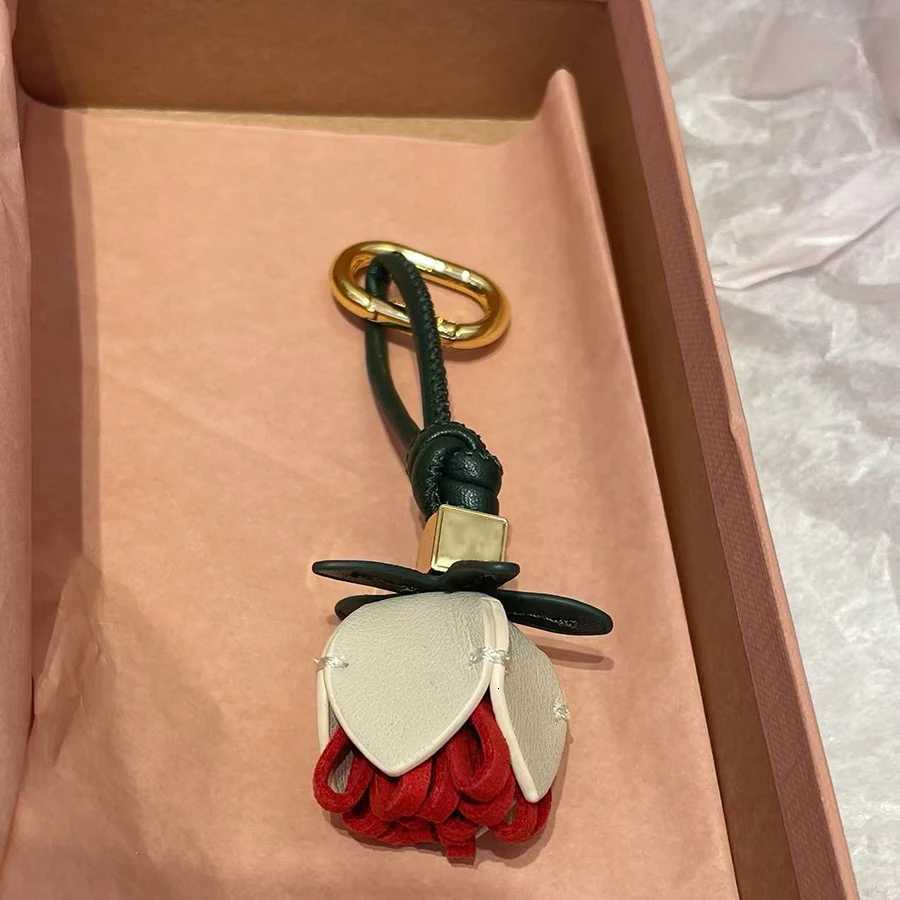 wer Leather Bags Charm Ornaments Cowhide wer Advanced Decorative Hanging Bag Accories Tassels Car Handbag Y250925kl