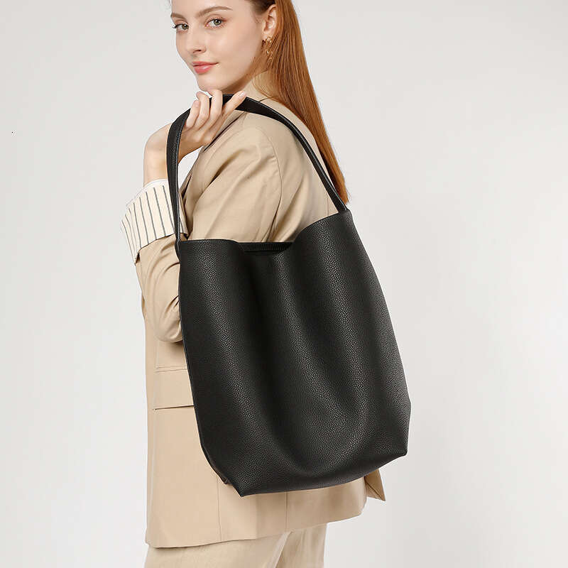 Hot Selling Handheld Bucket Women, Underarm Cowhide Tote Bag, Large Capacity, Feel, handbag genuine leather handbags designer women crossbody bag purs