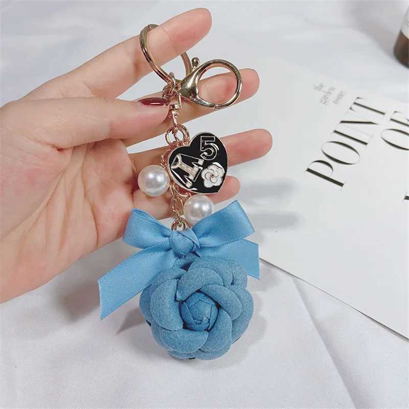 Fashion Luxury Heart Camellia Bow Tie Car Key Chains Women Bag Handbag Pendants Keychain Gift Jewelry19 D250925