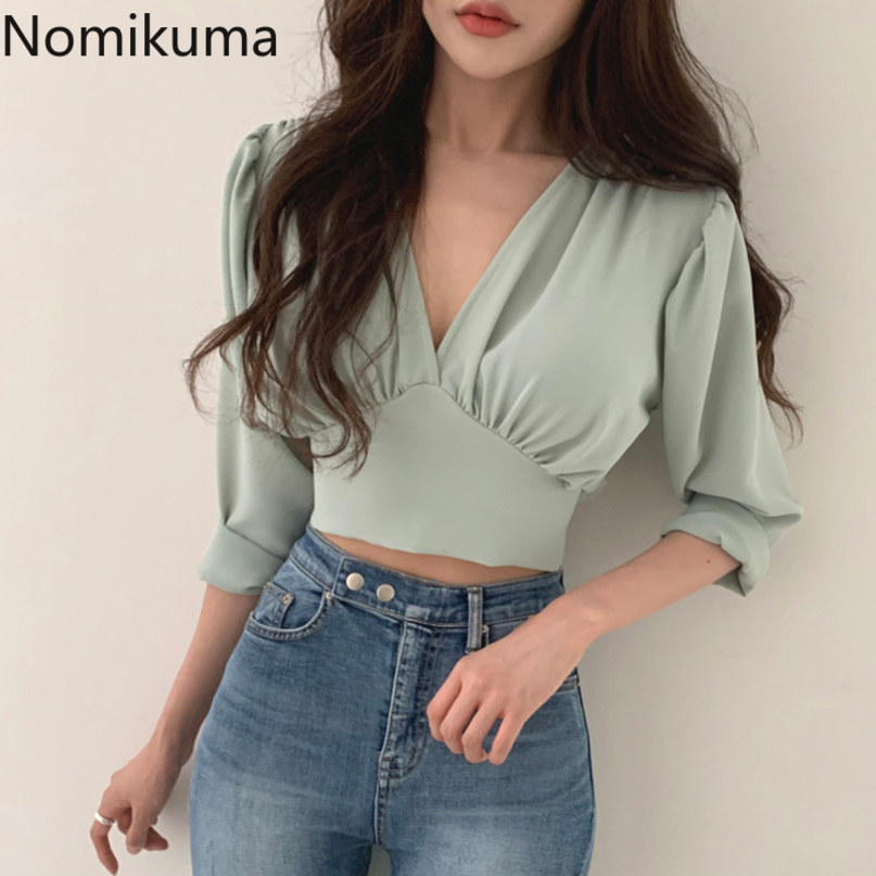 Nomikuma Chic V-neck Short Women Blouse Tops Long Sleeve Korean Solid Shirt Autumn Back Bow Bandage Sexy Blusa Femme 6C332 210427