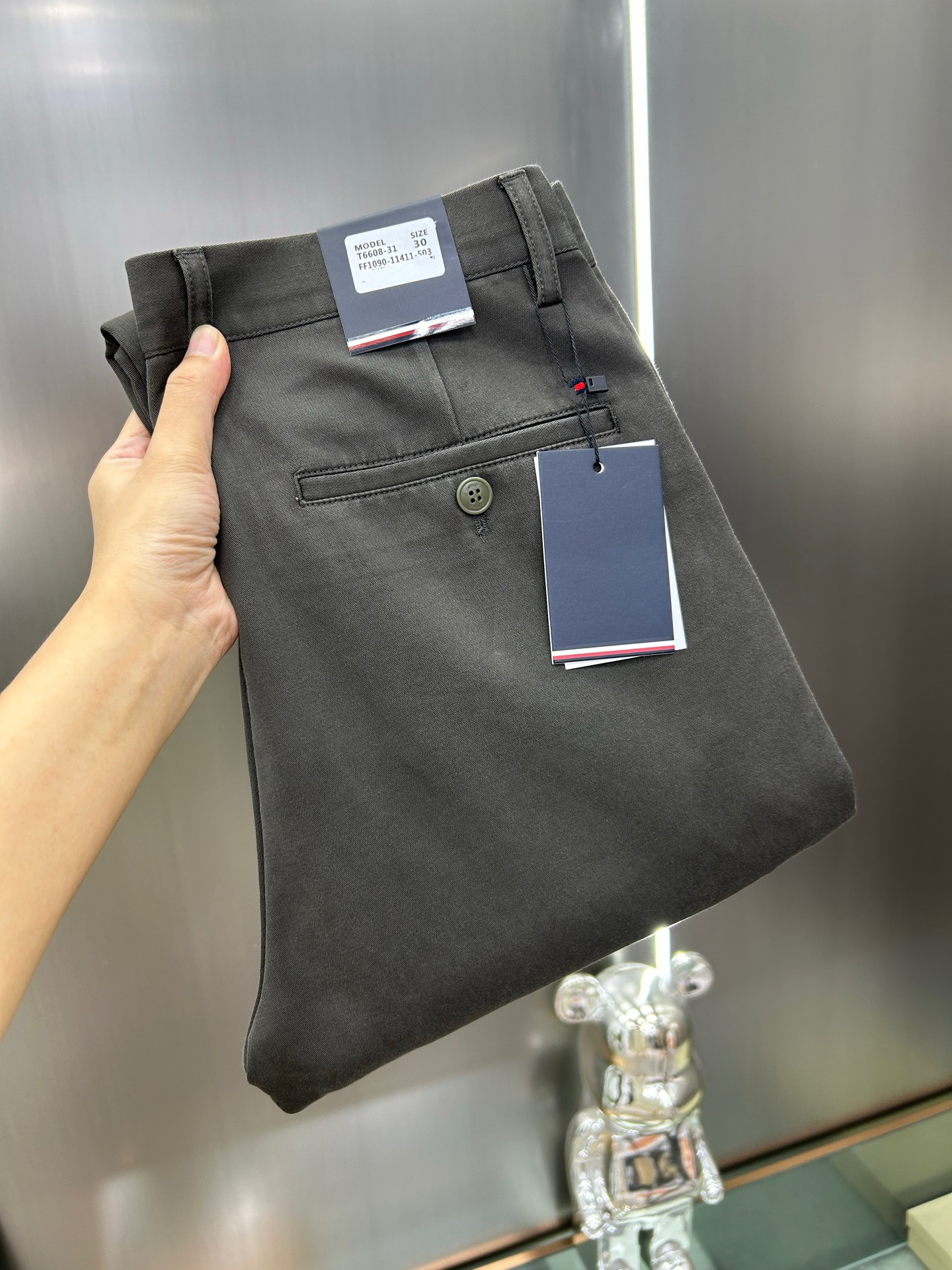 Designer pants men's casual trousers, tailored long trousers for men, business style men's trousers, casual luxury men's autumn and winter thick trousers,