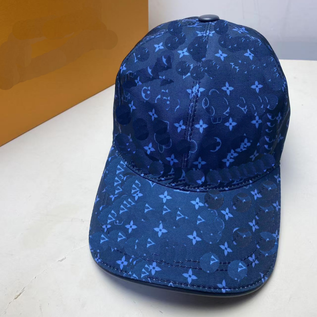 2026 Luxury designer hat women embroidered baseball cap female summer casual protection sun hat casquette womens Casual hats letter caps 113