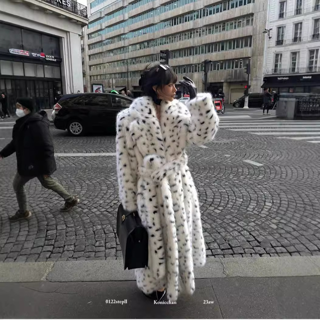 Winter Womens Suit Collar Fox Fur Coat Long Loose Warm Trench Coat 250925