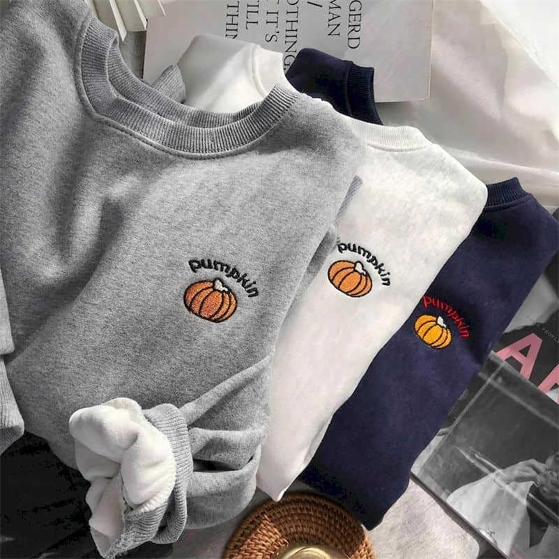 Sweatshirt Spring autumn Korean preppy small pumpkin embroidery O-neck shirt men women plus velvet thickening outer loose tops 210927