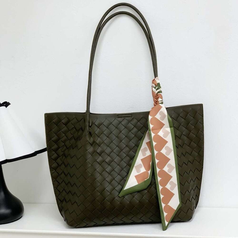 Luxury bag Large Capacity Tote Handheld Underarm Genuine Leather Mother-Daughter Single Shoulder Woven Bag Z260124