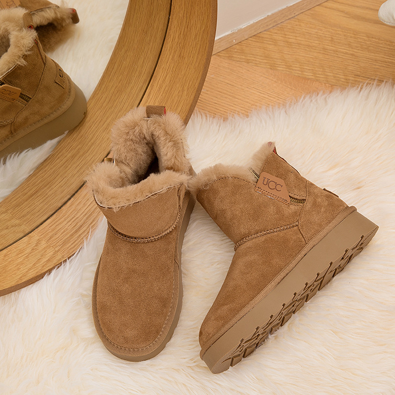 CE designer shoes Free shipping oxhide affordable luxury Winter anti slip snow boots with thick plush cotton shoes Pure yellow plain