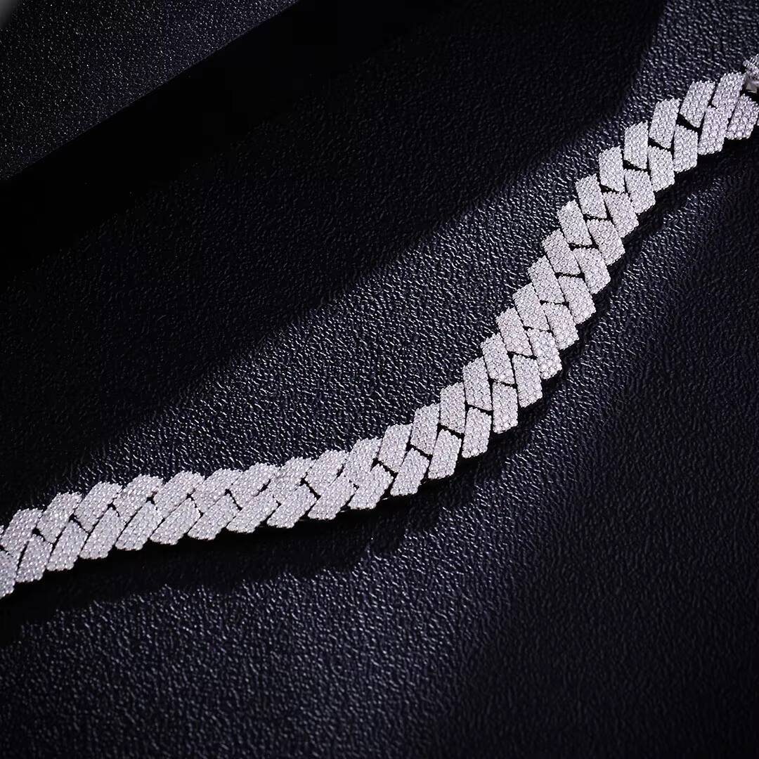 925 Silver Moissanite Cuban Link Chain Cuban Chain Bracelet 15mm Three Rows of Moissanite Stone