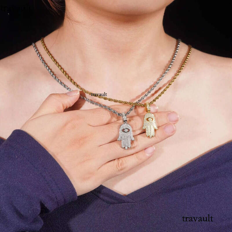 Wholesale Hip Hop Jewelry for Gift Hamsa Hand Custom Iced Out Fashion Sier VVS Moissanite Dia Lucky Pendant