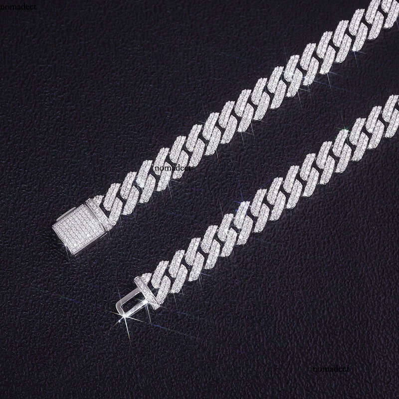 Sier Fine Jewelry Fashion Bracelet Chic Cuban Link Chain with Moissanite Elegant and Stylish Accessor a9