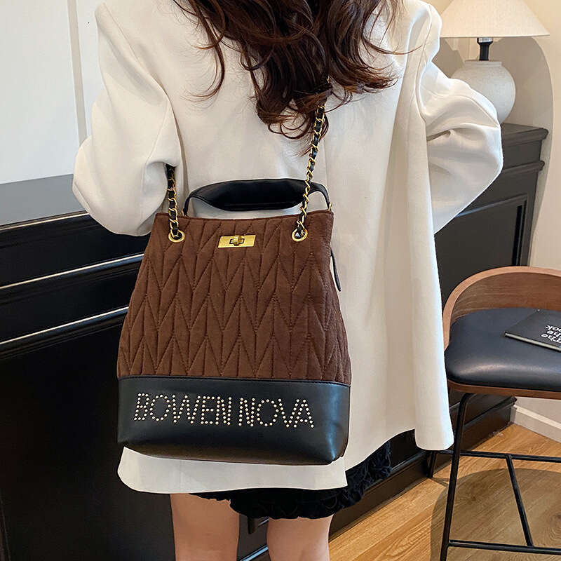 Designer Bags Shoulder Bags Quilted Texture for Women Fashion Chain Diamond Pattern Shoulder Crossbody Bag Unique Trendy Small Square Bag