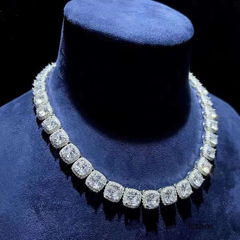 Lifeng Eent Cut Necklace Hand-set Craftsmanship10mm Rock Candy Tennis Chain d Vvs fashion Moissanite Dia Chian 83