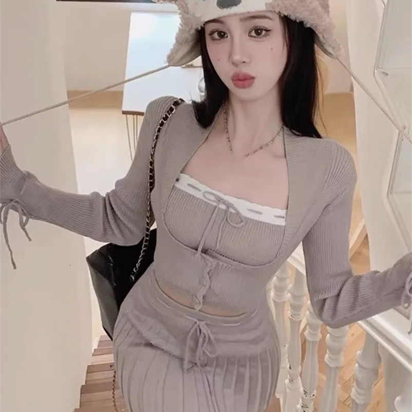 Y2k Sweet Outfits Woman Solid Knitted Cropped Patchwork Vest Slim Cardigan Mini Pleated Skirt Spring Korean Chic 3 Piece Set 250225