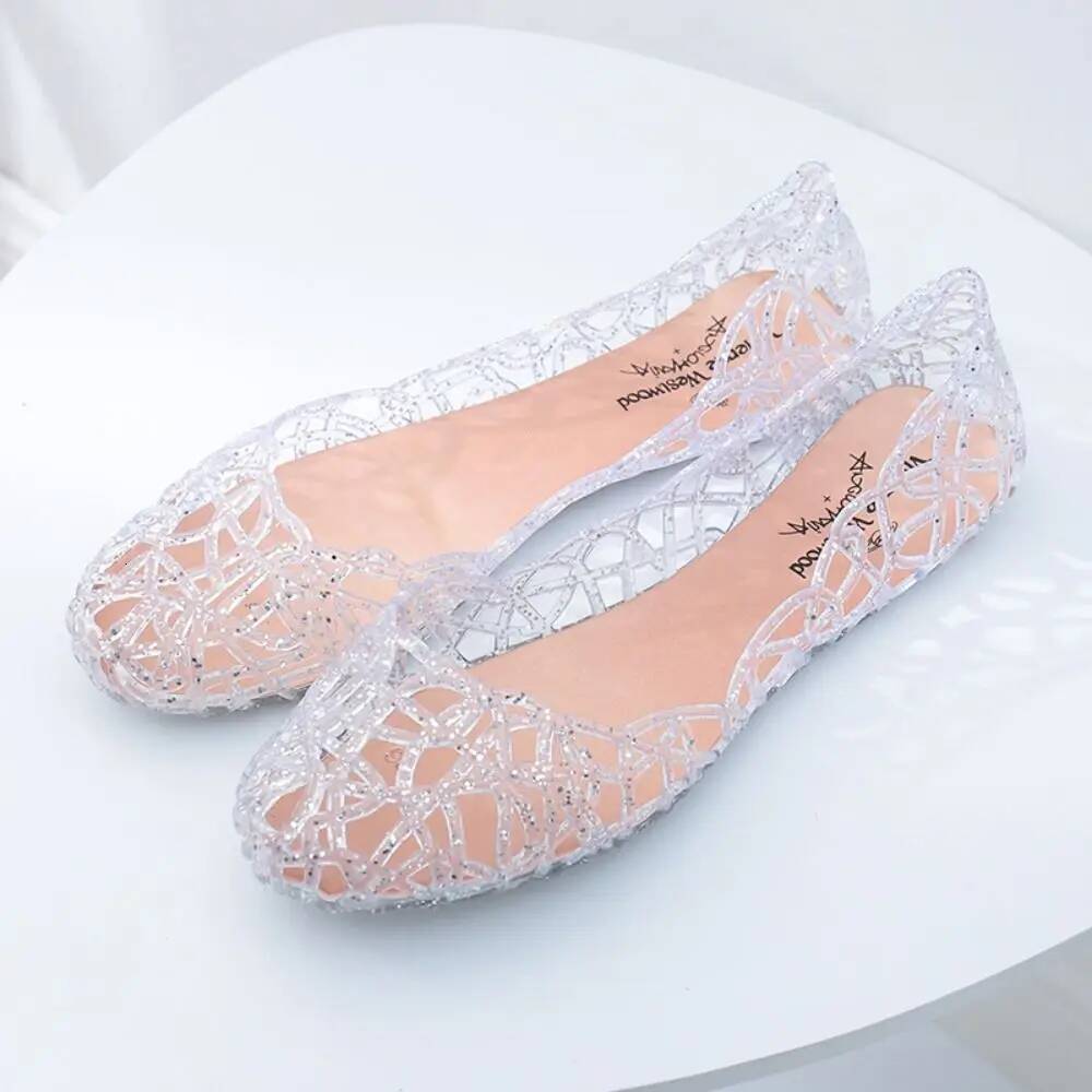 Casual Flat-soled Women Hollow Out Clear Beach Jelly Shoes Breathable Shallow Mouth Bling Sandals Ladies ddmypanda