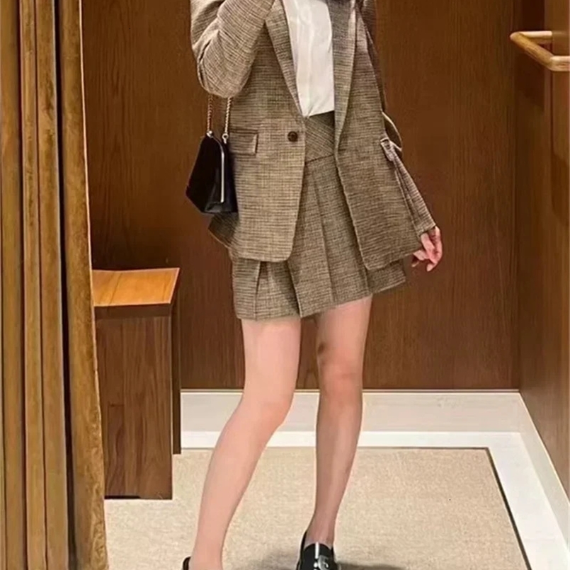 Women Plaid Set Pleated A-line Mini Skirt or Single Button Long Sleeve Blazer Office Lady Fashion Suit Fall Winter 250109