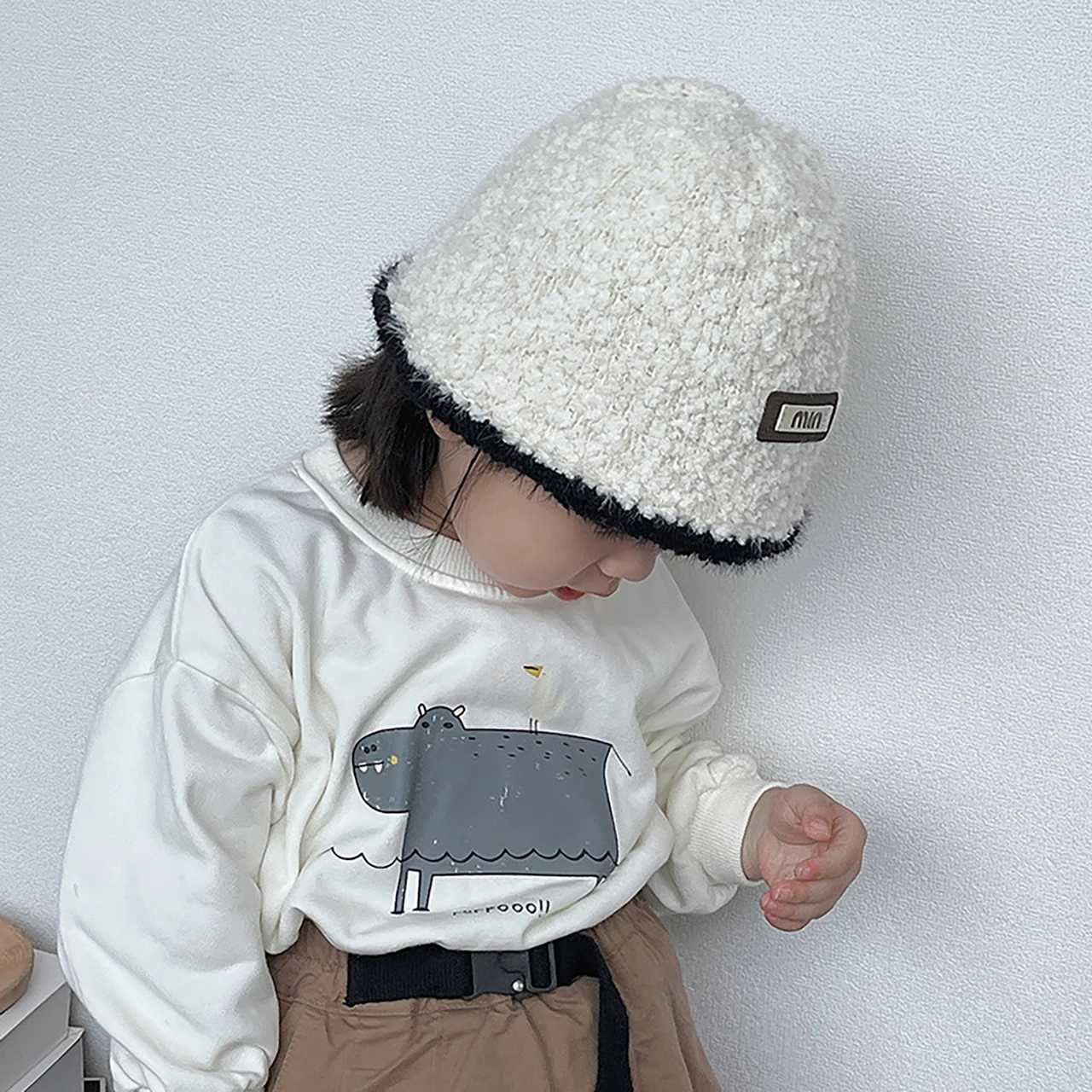 Winter Children Plush Fisherman Hat Fashion Edge Curl Bucket Hats 25year Girl Boy Kids Basin Cap Lamb Fleece Warm Baby Beanies L250925F43F