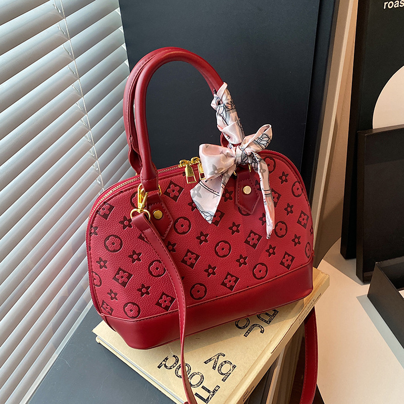 Designer bag free shipping Autumn new fashionable soft surface embossed single shoulder crossbody shell bag for woman