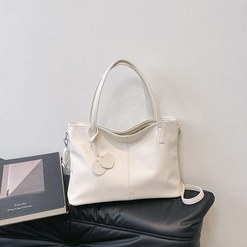 2025 Designer Bags New Large Capacity with High-End Feel Underarm Single Shoulder Crossbody Tote Bag for Women