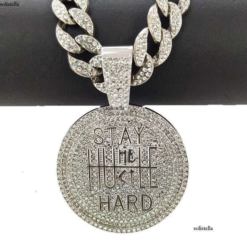 DHcollections Miami Chain Necklace With Pearl - Alloy Pendant For Various Ocns