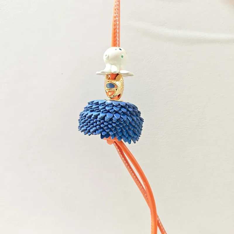 Pendant for She Brass KeychainDigital Steel Bead Pendant for PurseCarBackpack Decor Independent Design Y250925 a