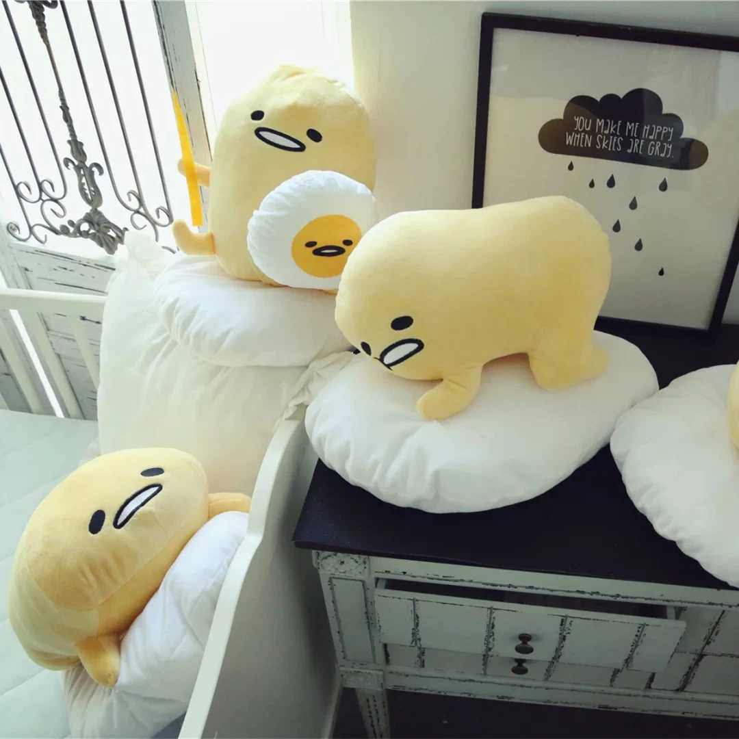 Cute Gudetama Plush Toy Soft Cuddly Stuffed Gudetama Plushies Hug Doll Sleeping Pillow Sofa Decoration Pillow Birthday Gifts C250925
