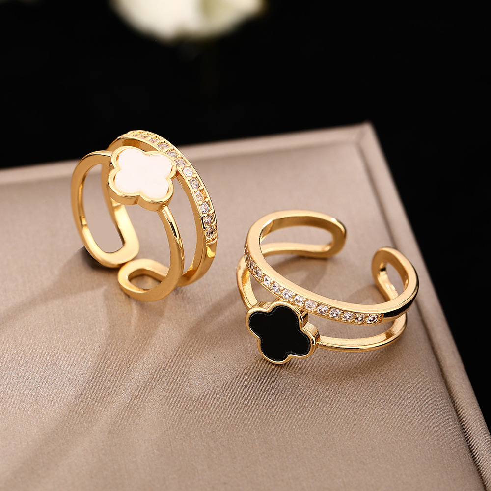 Clover Bracelet For Women Luxury Designer jewelry double-layer 4 Leaf Bracelets 18K Gold Silver Plate Agate Diamond Fashion Charm Chain Wedding Gift P