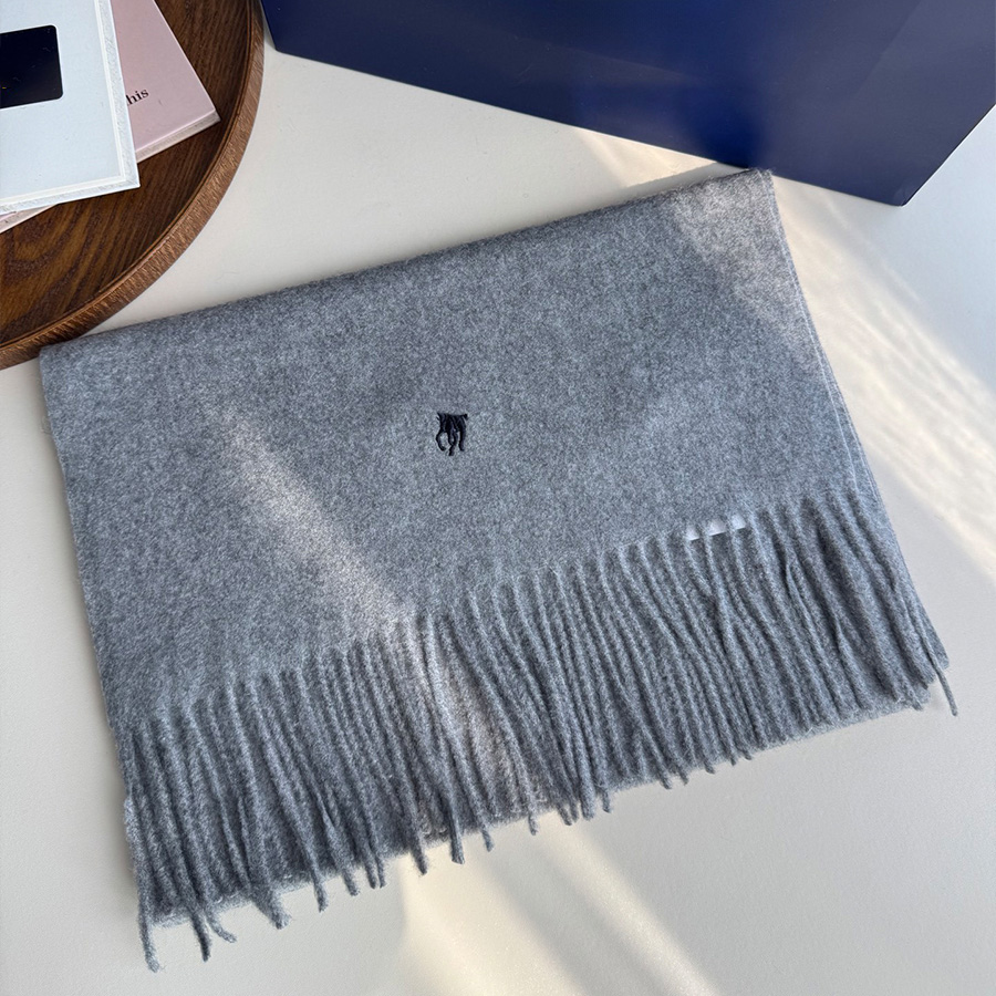 Scarves Designer Womens Luxury Solid Colorful Horse Pattern Mens Shawl Warm Windproof Winter Wave Decoration Cashmere Long Scarf