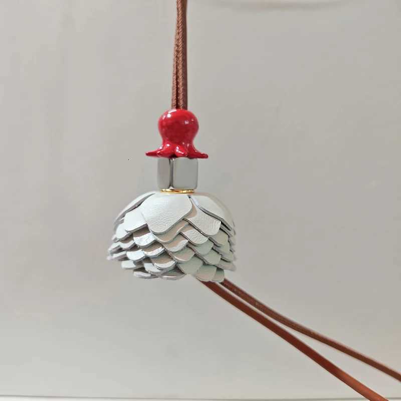 Pendant for She Brass KeychainDigital Steel Bead Pendant for PurseCarBackpack Decor Independent Design Y250925s