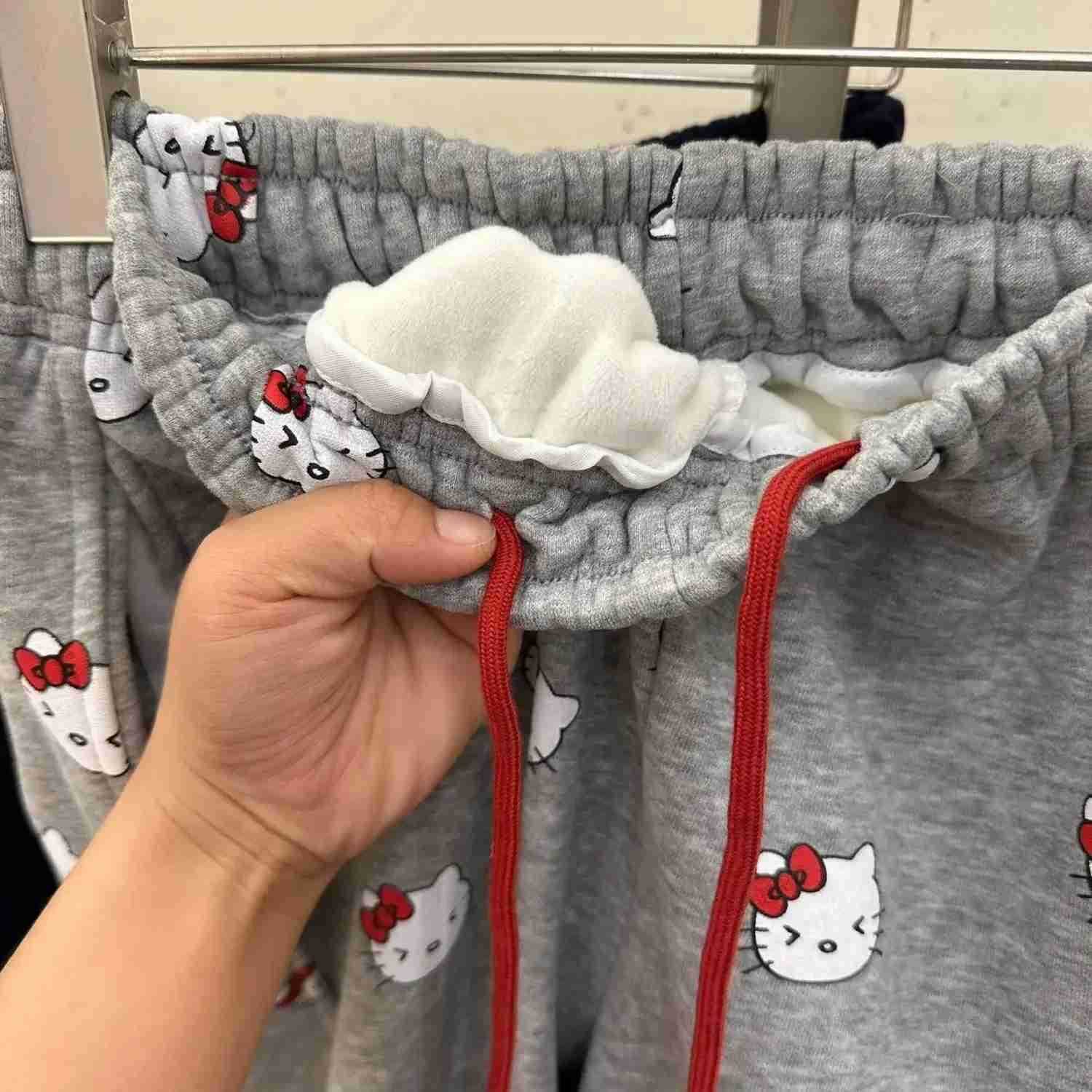 Sanrio cartoon Hello kitty winter cute and sweet girls fashionable and versatile new plus velvet casual straight wideleg pants L250925