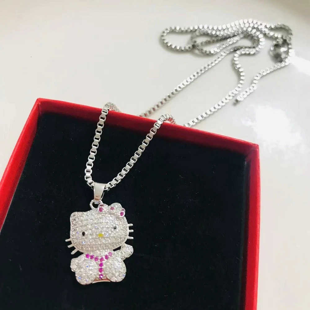 Sanrio Kawaii Hello Kitty Necklace Anime Sanrio Accessories Diamond Hello Kitty Pendant Clavicle Chain Girls Fashion Jewelry Gifts L250925