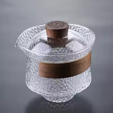 Japanese Glass Teacup with Lid & Wooden Saucer,Heat-Resistant Covered Tea Bowl,Traditional Gongfu Tea Set with Anti-Scald Holde