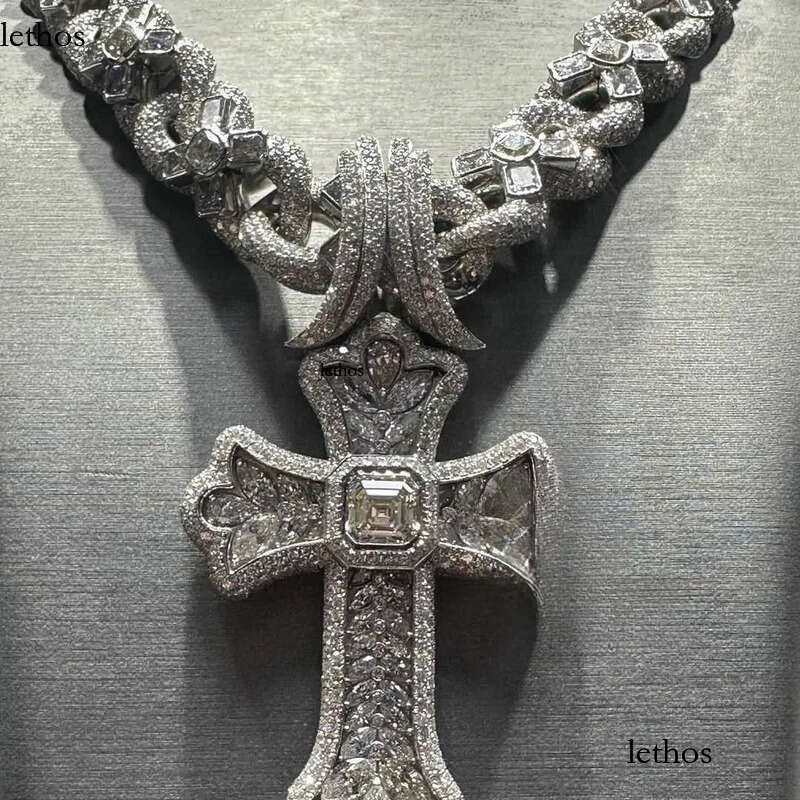 Pendant Necklaces Designer Hip Hop Jewelry Necklace Sier Iced Out vvs Moissanite Dia Fashion Cuban Chain Link