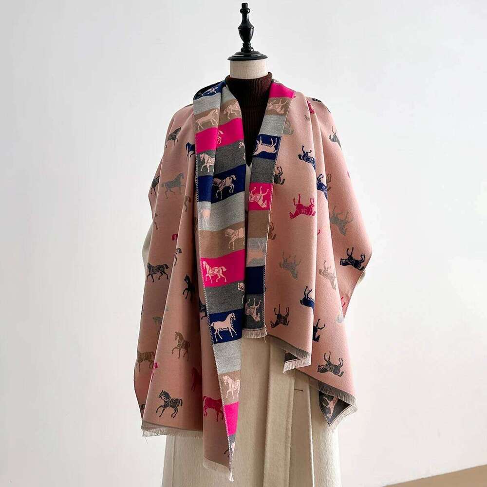 Latest Design Elegance Horse Print Scarve Soft Warm Fringe Pashmina Shawl Winter Coldproof Windproof Blanket Scraf