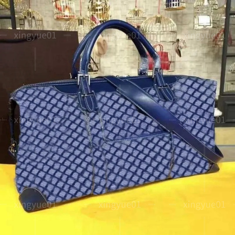 New Designer bag Men Sports Travel Bags Women Leather Crossbody Shoulder Bag Purse Wallets Clutch Top Handle Large Tote bag f24 aa