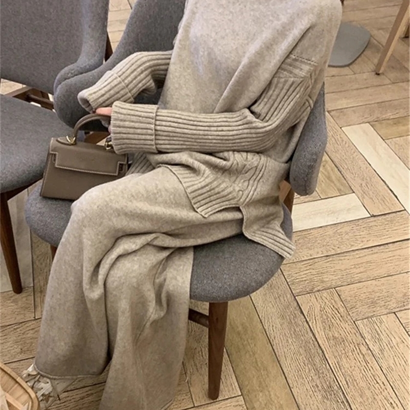 Autumn and winter 2-piece womens knitted track suit turtle neck sweater and wide leg jogging pants zipper set 241217