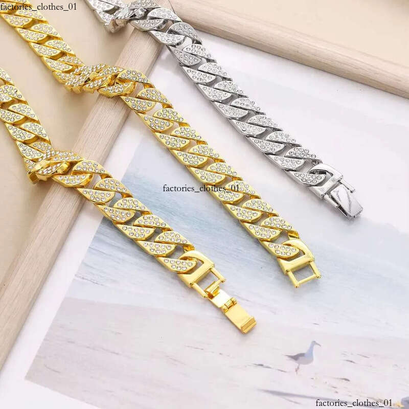 DHcollections 15mm Link Necklace For Men - Durable Zinc Alloy Miami Hip Hop Jewelry, Thick Heavy Gold Cuban Chain 18-24 Inch Adjustable aaa