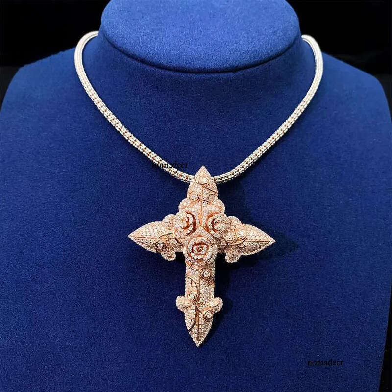 Hip Hop Sier Cross Rock Iced Out Jewelry Moissanite Pendant b8