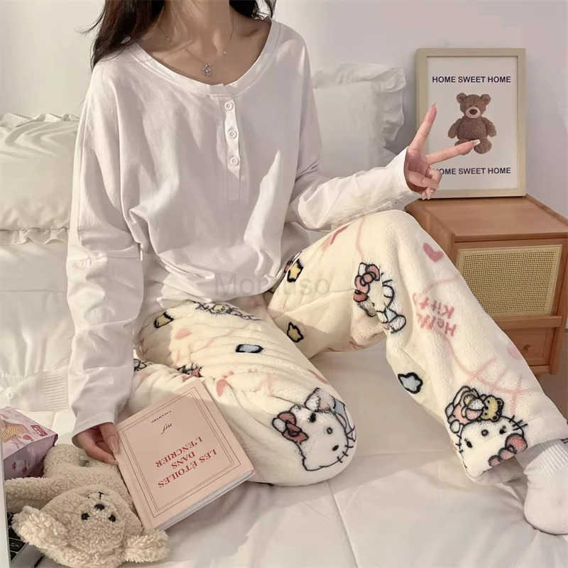 Sanrio Hello Kitty printed pattern with flannel sleeping pants for women warm autumn and winter pants home wear casual pants L250925