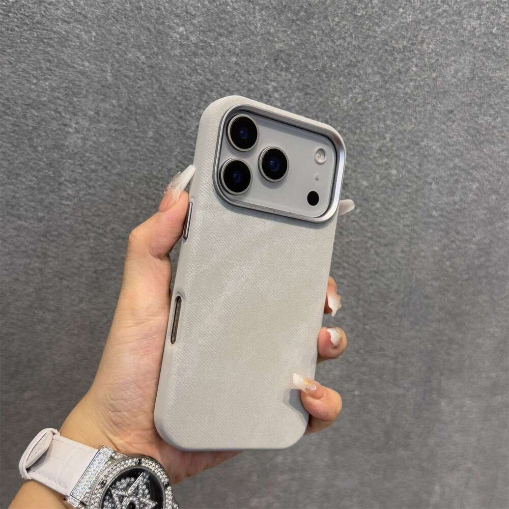 Flannel Suitable for Apple 17promax Fiber Cloth Magnetic Phone Case iPhone16 All-inclusive Anti-fall Protective Cover