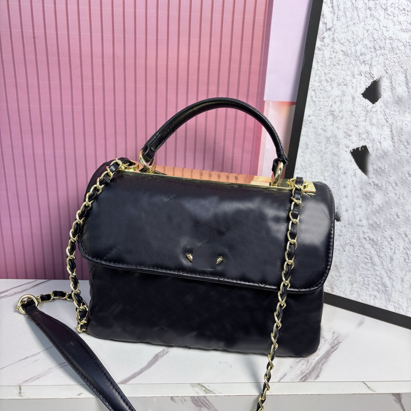 Designer shoulder bag cowhide new bowling diamond grain large capacity handbag Casual fashion shoulder trend women's bag Travel backpack hipster women