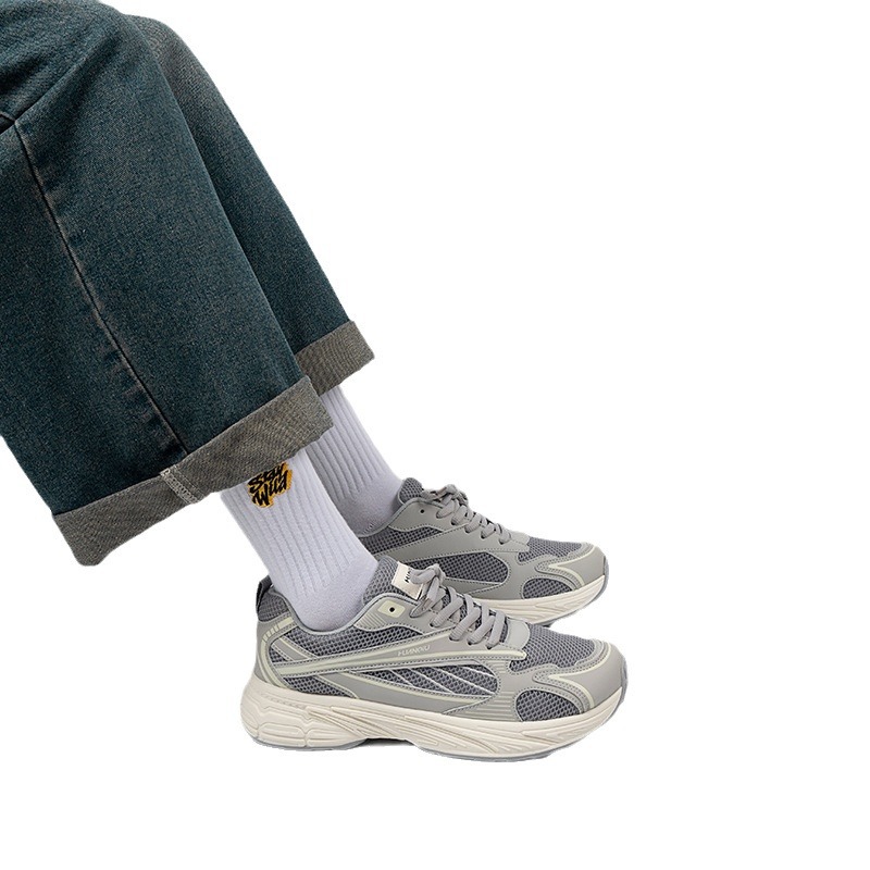 HUAN QIU Free shipping Designer Casual Shoes Thick soled men breathable versatile casual sports shoes fashion