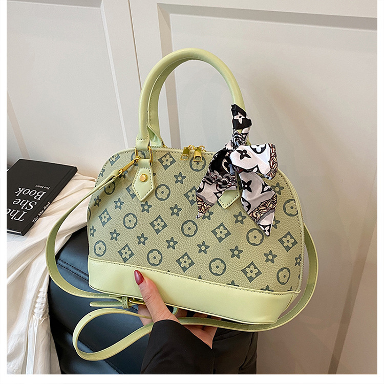 free shipping designer bag Autumn new trend fashionable texture embossed single shoulder cross body shell bag for woman black pink blue white green re