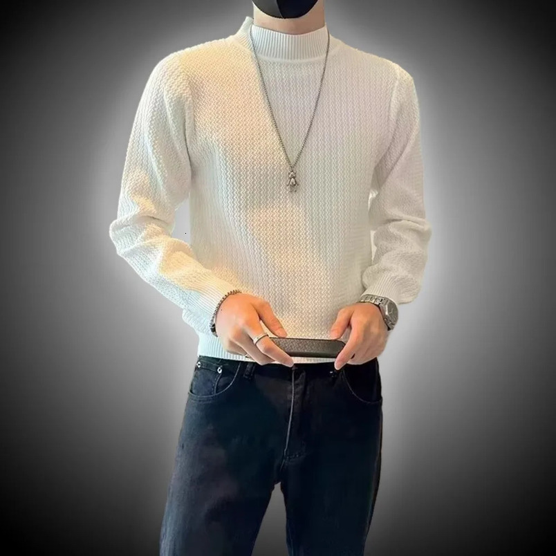 White Knitwear Korean long sleeved autumn and winter sweater fashionable Harajuku top casual fully matched mens underwear 240930