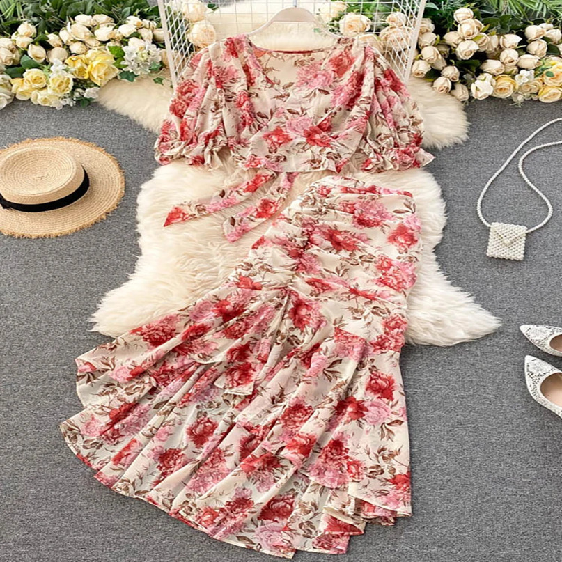 Holiday Style Floral Print Laceup Shirts And Pleated Fish Tail Long Skirt Set Bohemian Chiffon Two Piece For Women Outfits 240727