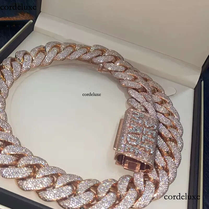 Custom VVS Moissanite Iced Out for Men Heavy Solid Sier Gold Plated Dia Rapper Necklace Cuban Link Chain 4e
