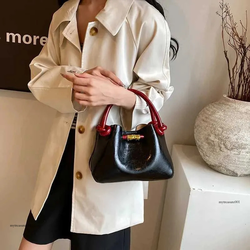 Women's PU Leather Drawstring Crossbody | Fashionable Bucket Bag