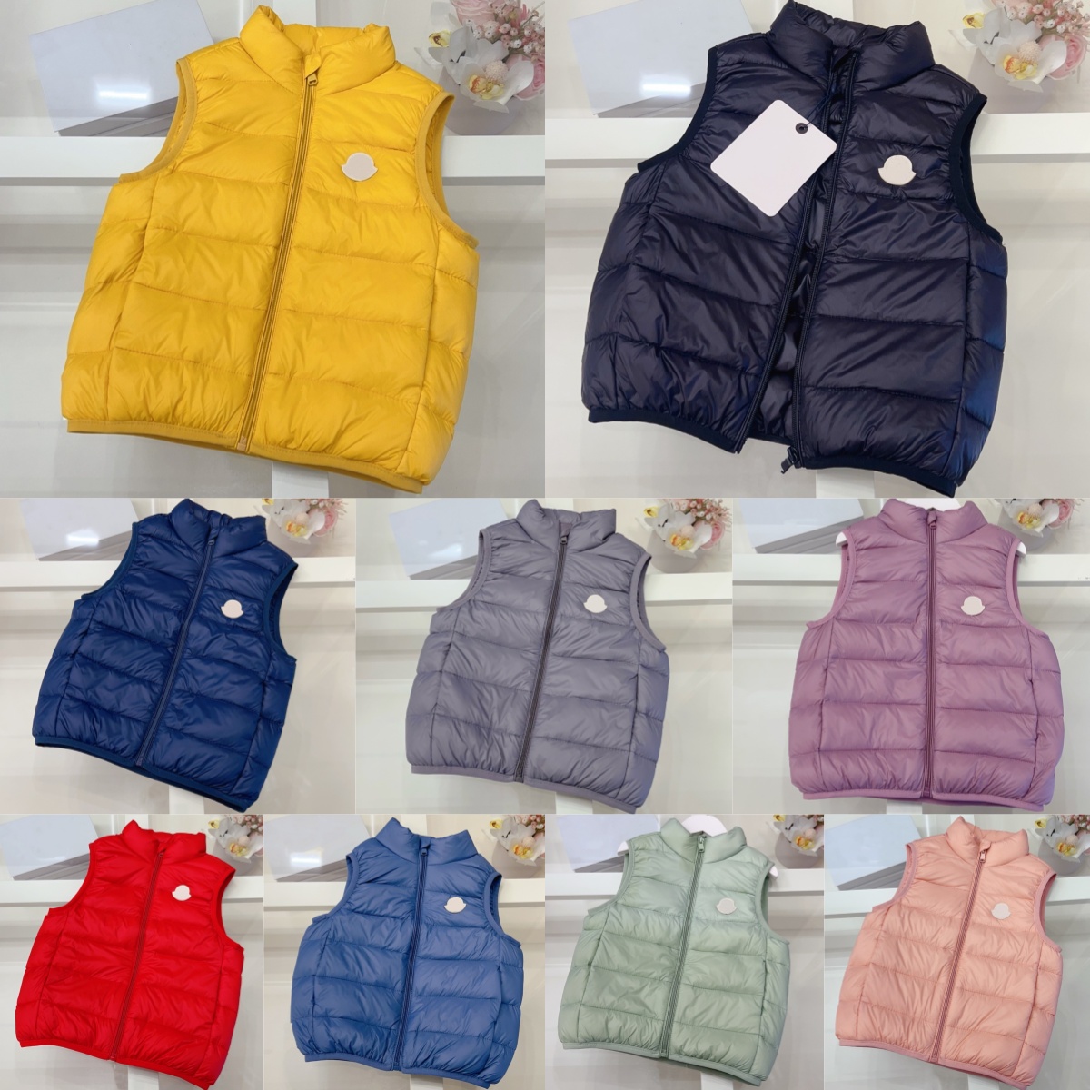 Kids Down Vests Designer Waistcoats Boys Coats Toddler Clothes Children Hooded Sleeveless Winter Warm Outwear Girls Youth Clothing Black White Jackets size