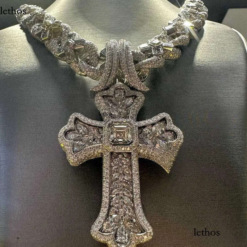 Pendant Necklaces Designer Hip Hop Jewelry Necklace Sier Iced Out vvs Moissanite Dia Fashion Cuban Chain Link